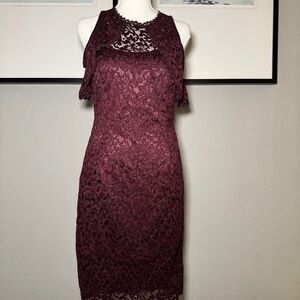 White House Black Market Plum Lace Sheath Dress – Size 2 – NWT
